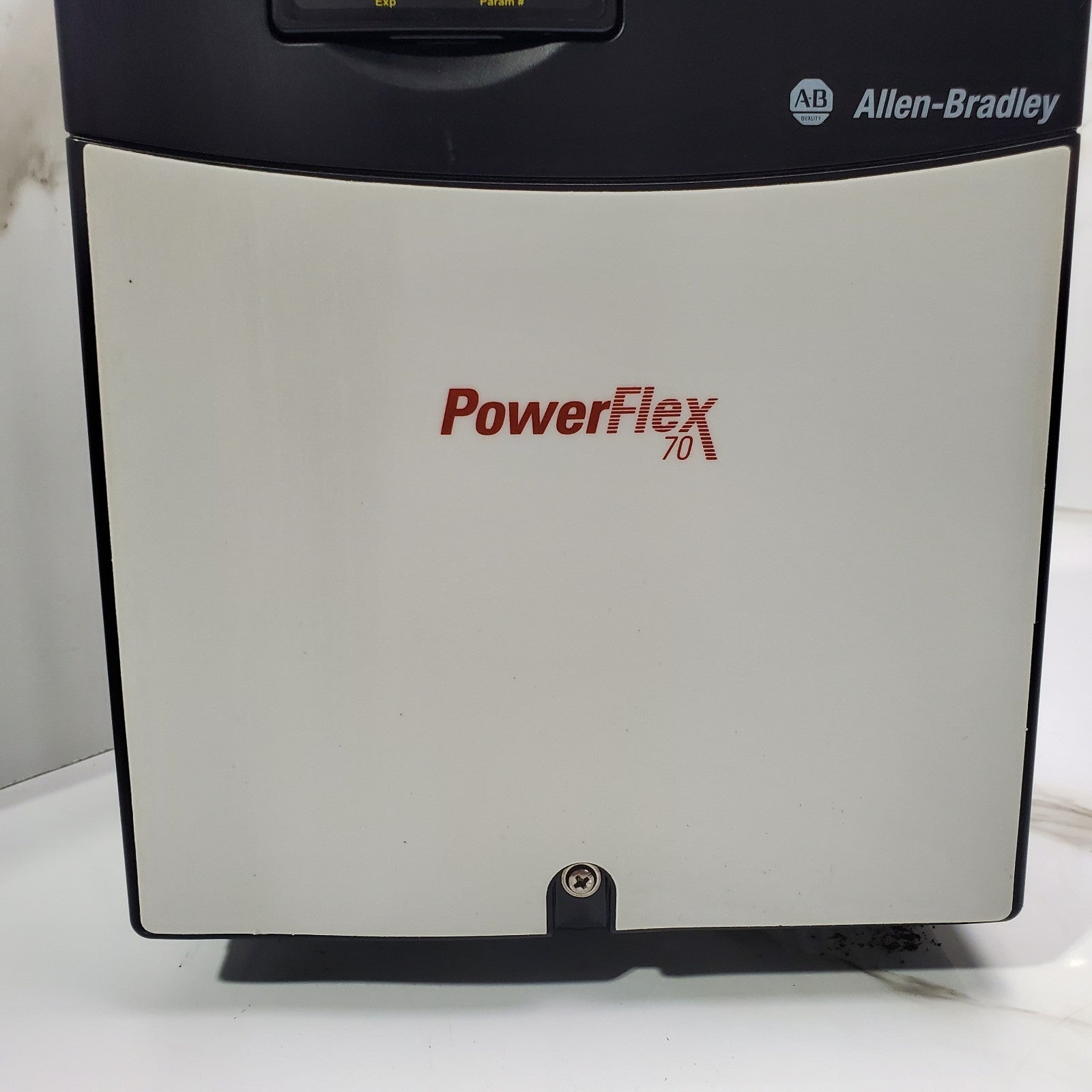 Allen‑Bradley PowerFlex 70 20AD040A3AYYAEC0 40 A 30 HP 480 V AC Drive Used4