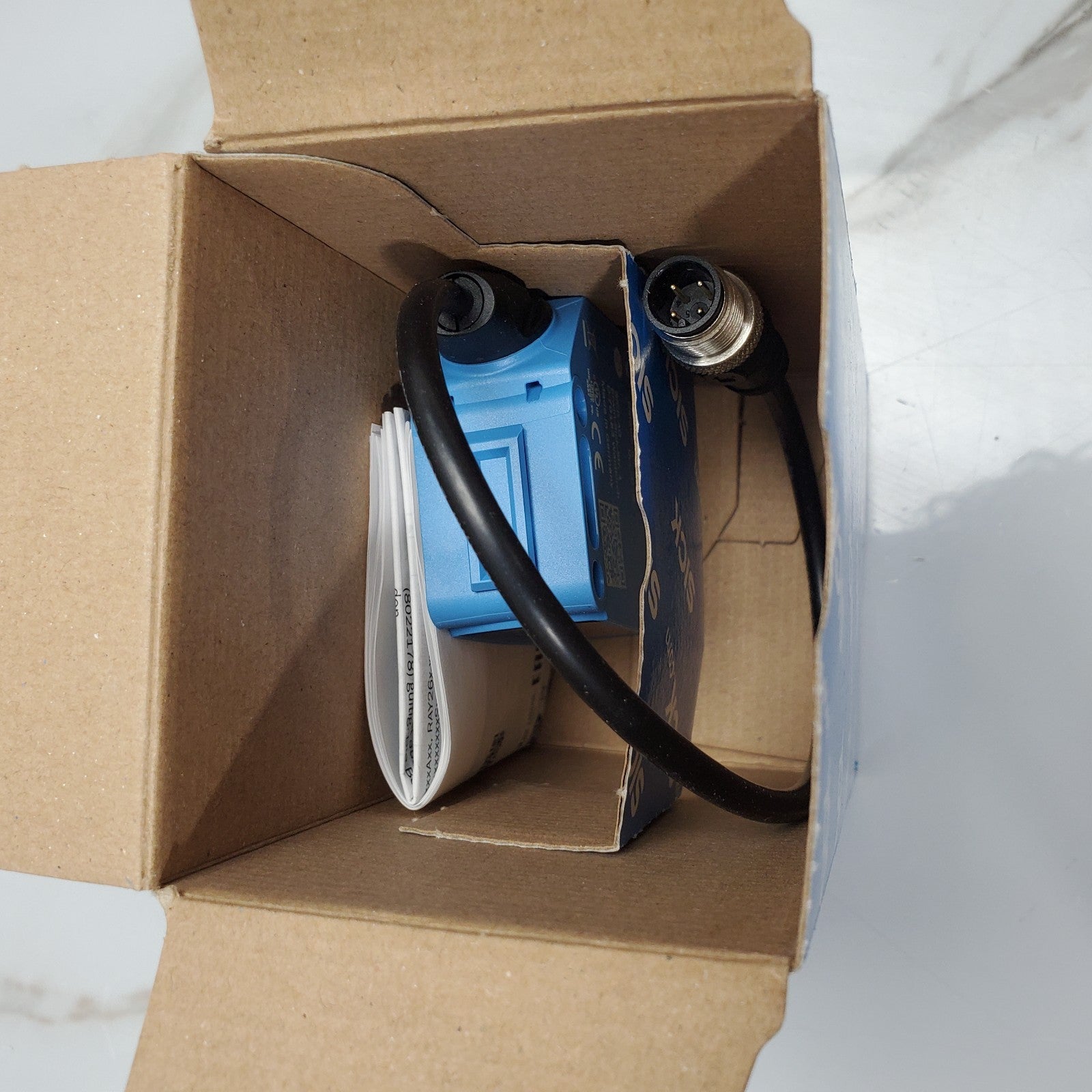 *NEW* SICK RAY26P-34862330A00 MULTITASK PHOTOELECTRIC SENSOR 11206652
