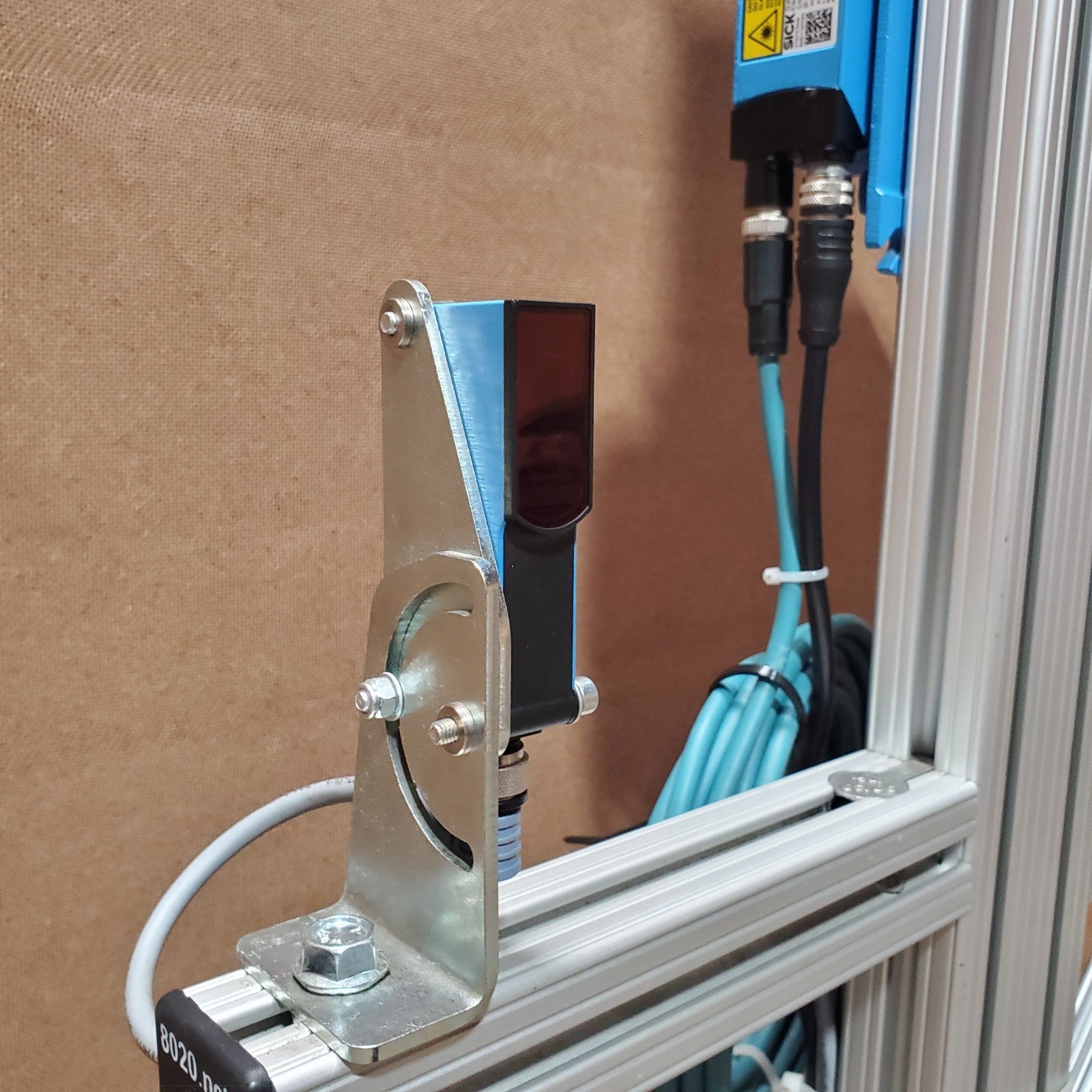 SICK CLV6300120 Laser Barcode Scanner Kit CDM4200102 WL183P430 Used16