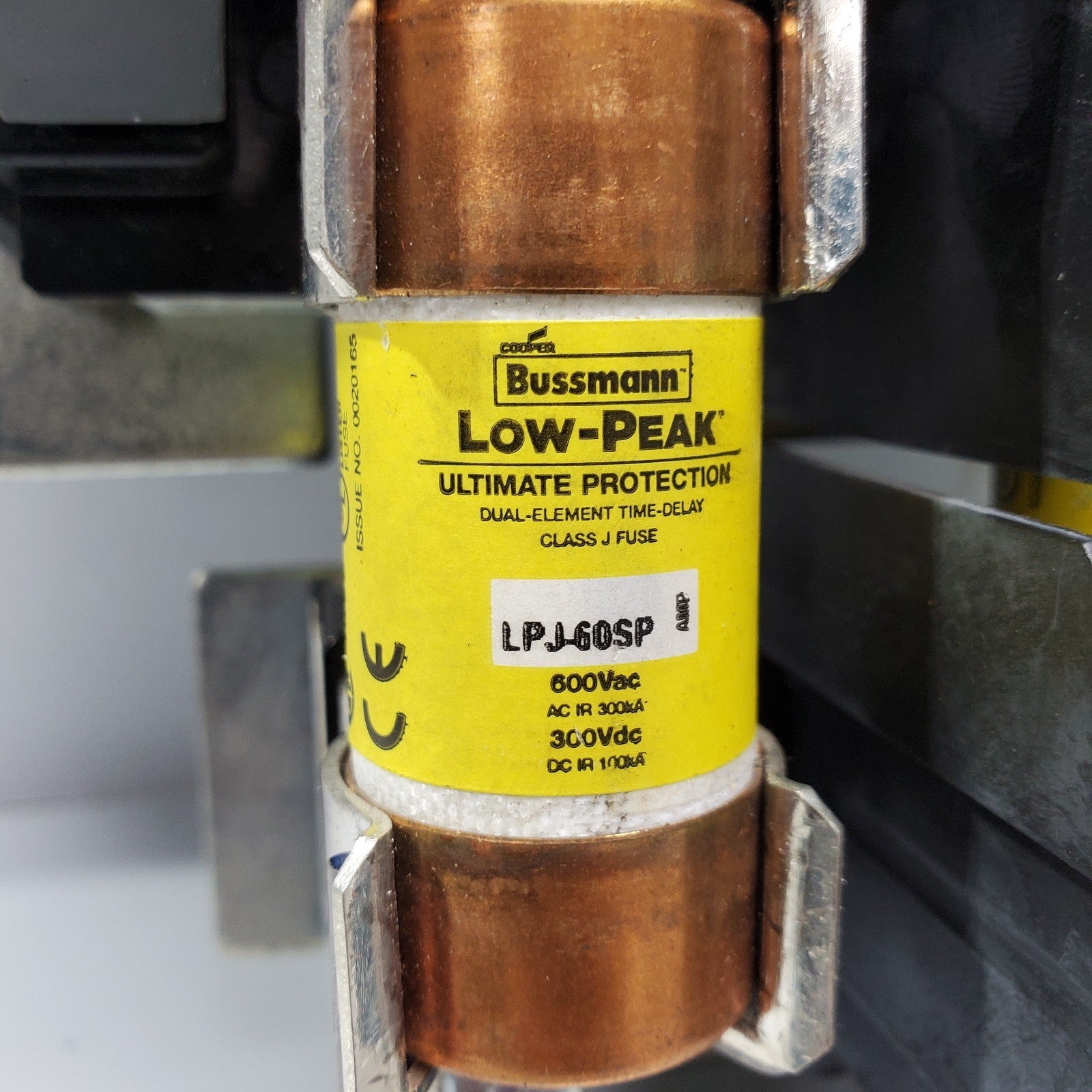 ALLEN BRADLEY 1494V-DS60 SER D 60A 600VAC 250VDC 1494V-FS60 SER D LPJ-60SP FUSES4