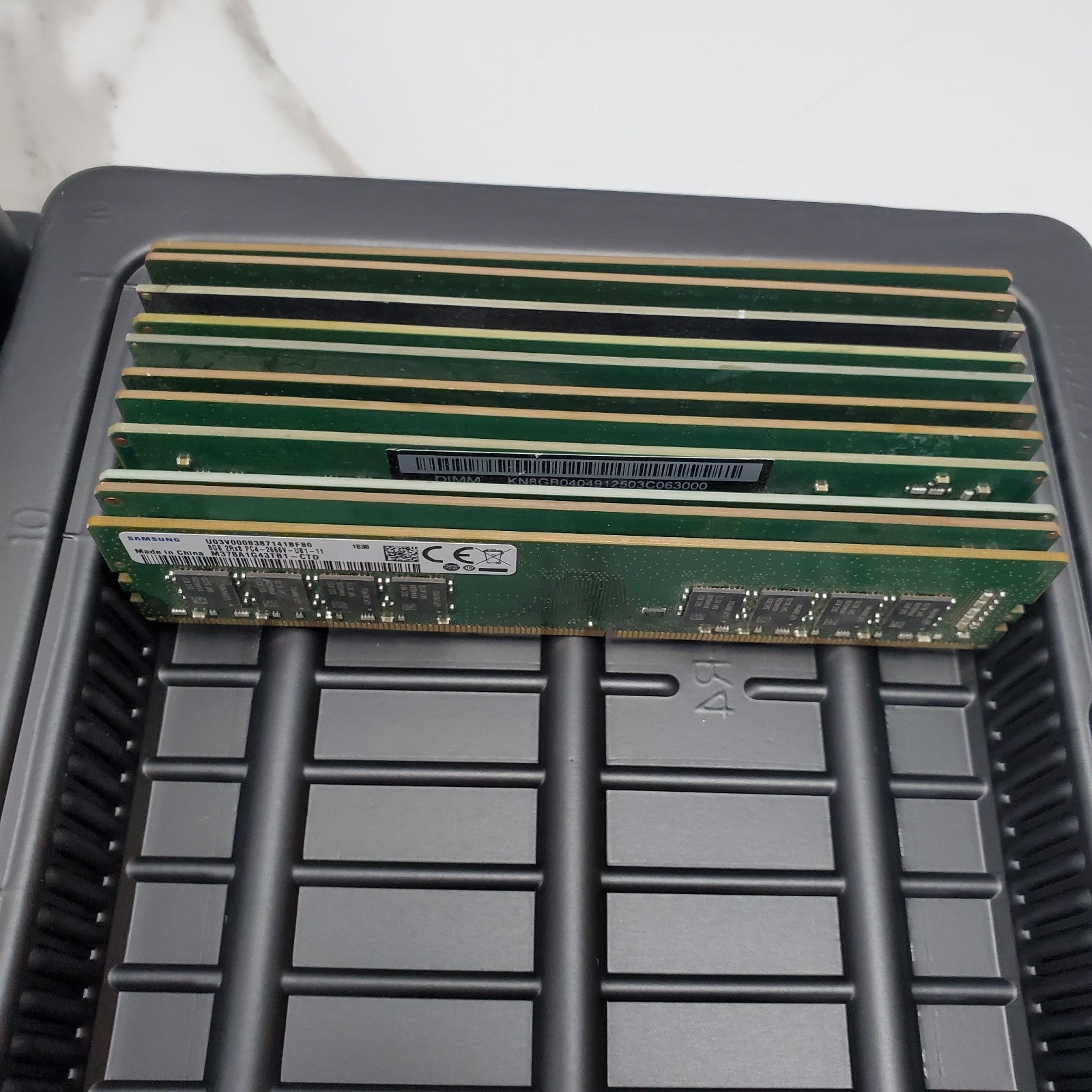 (Lot of 61) Mixed Major Brand/ Speeds 8GB Desktop RAM PC4 DDR4 Memory2