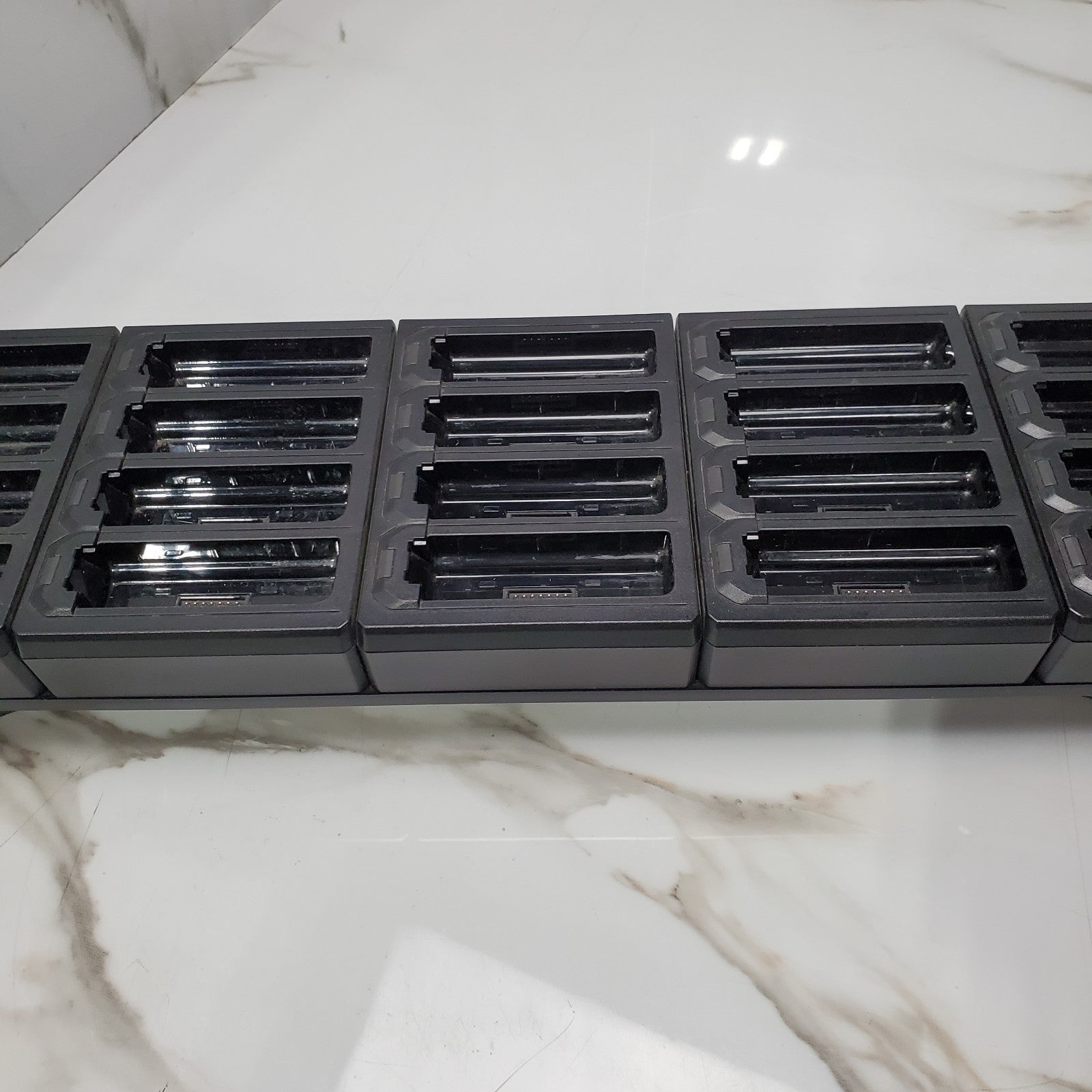 Zebra 20 Slot Battery Charger SACNWTRS20SCH01 WT63B0 WT6300 WT60A0 WT60003