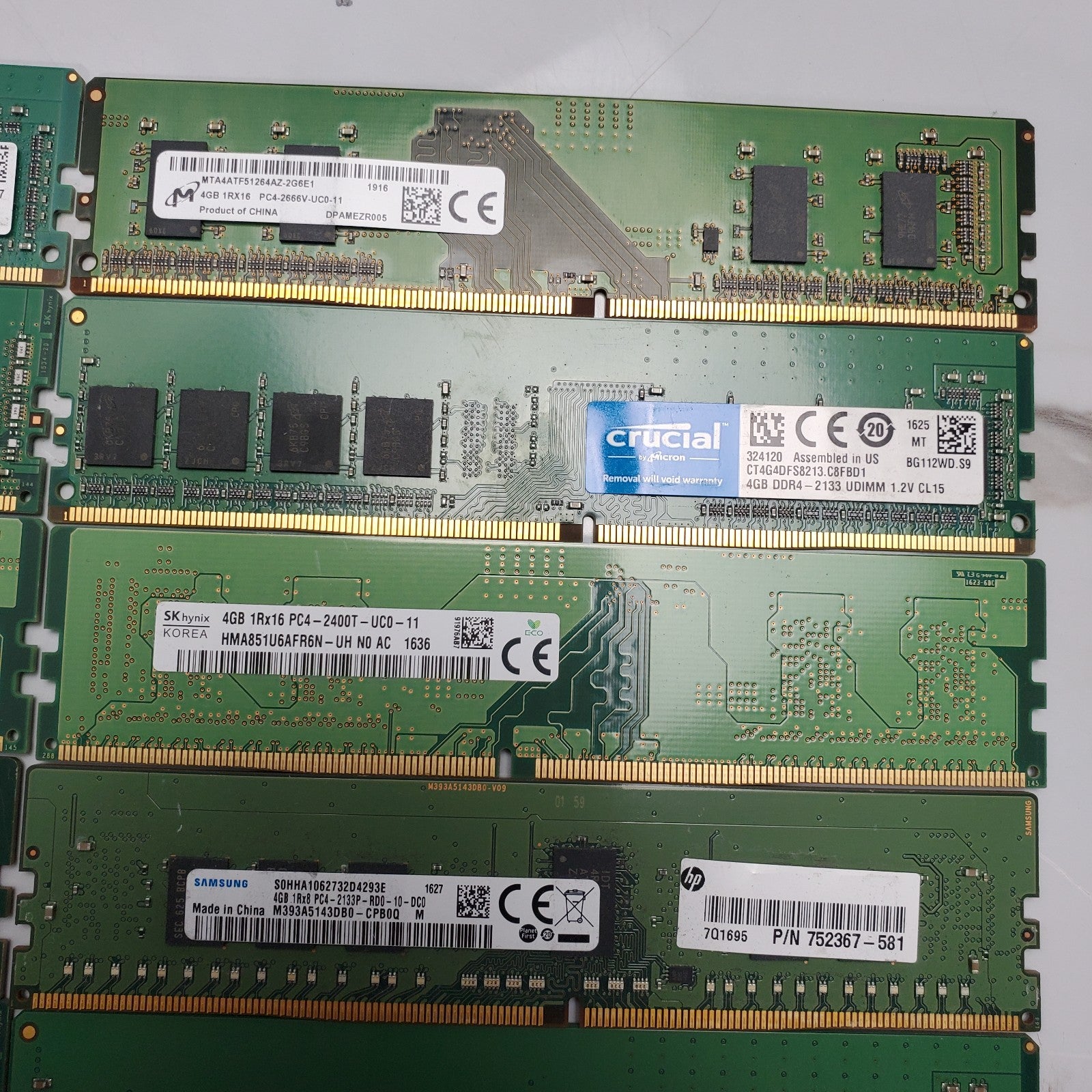 (LOT OF 42) MIXED MAJOR BRAND 4GB DDR4 Memory RAM/Mix Speed*READ*17
