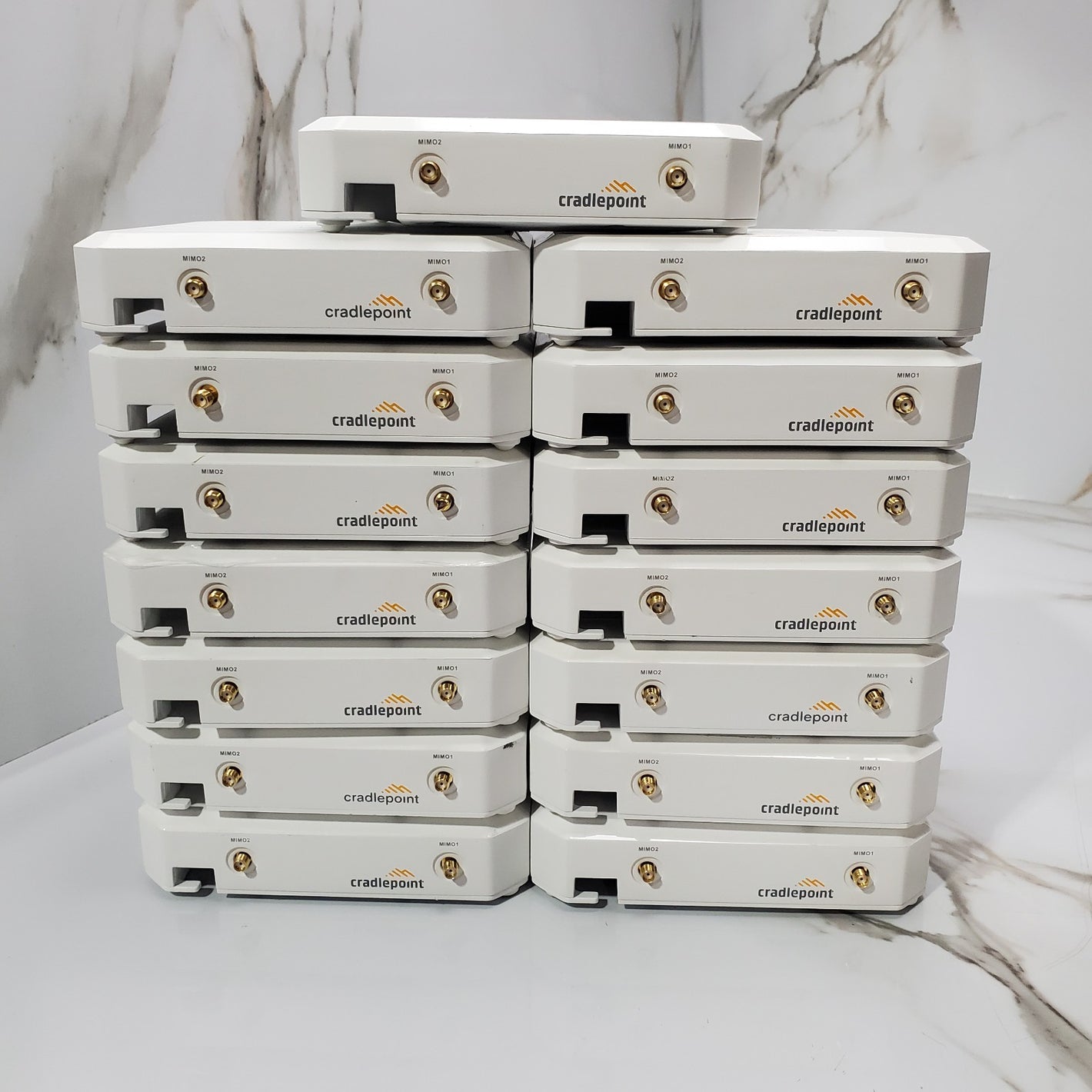 (lot of 15) CRADLEPOINT W1850 Wireless Endpoint Adapter W18505GB, S5A032A *READ0