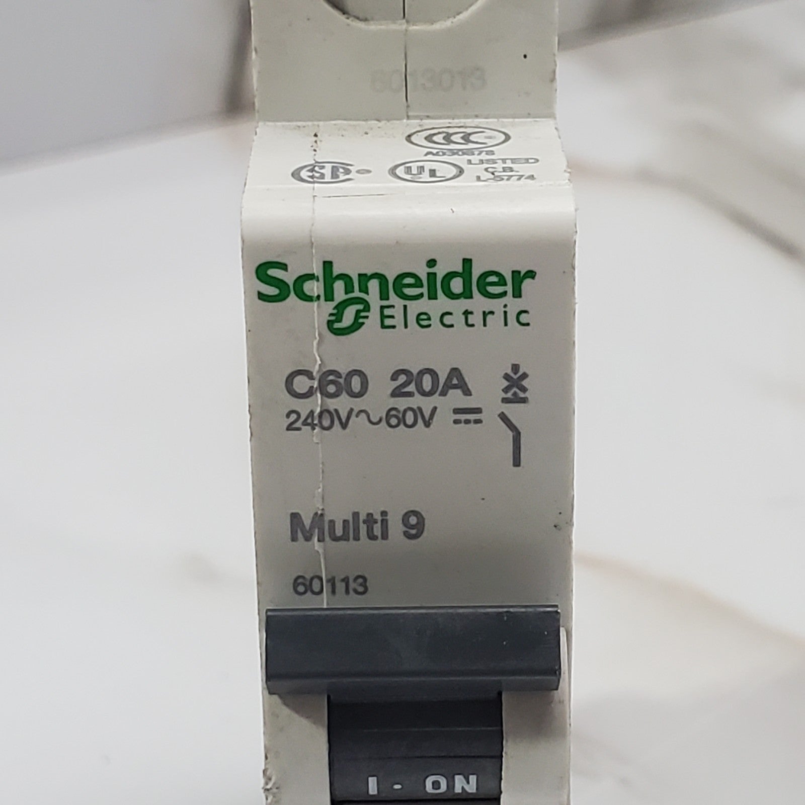 (Lot of 6) SCHNEIDER ELECTRIC C 20A 240V 60V C60 MULTI 9 601131