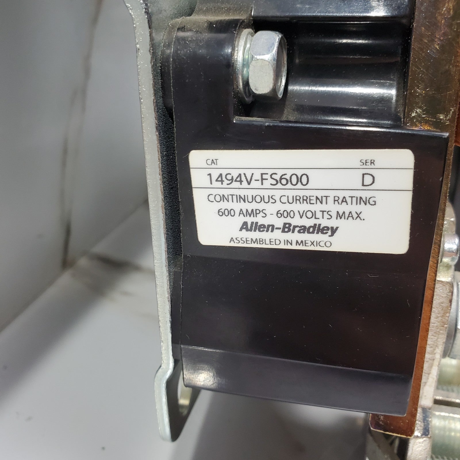 AllenBradley 1494VDS600 Ser D 600 A Disconnect + FS600 Block + 3 LPJ500SP7