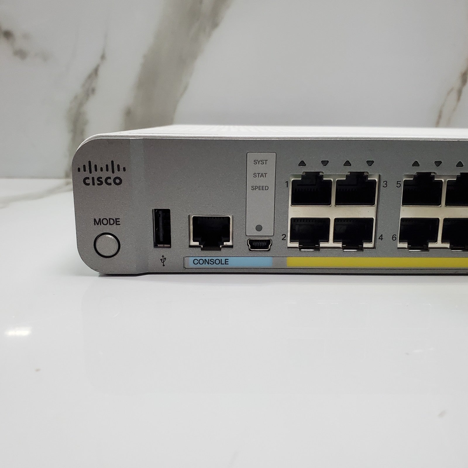 Cisco WSC3560CX12TCS 12 Port IP Data IP Base Ethernet Network Switch 12 GE1
