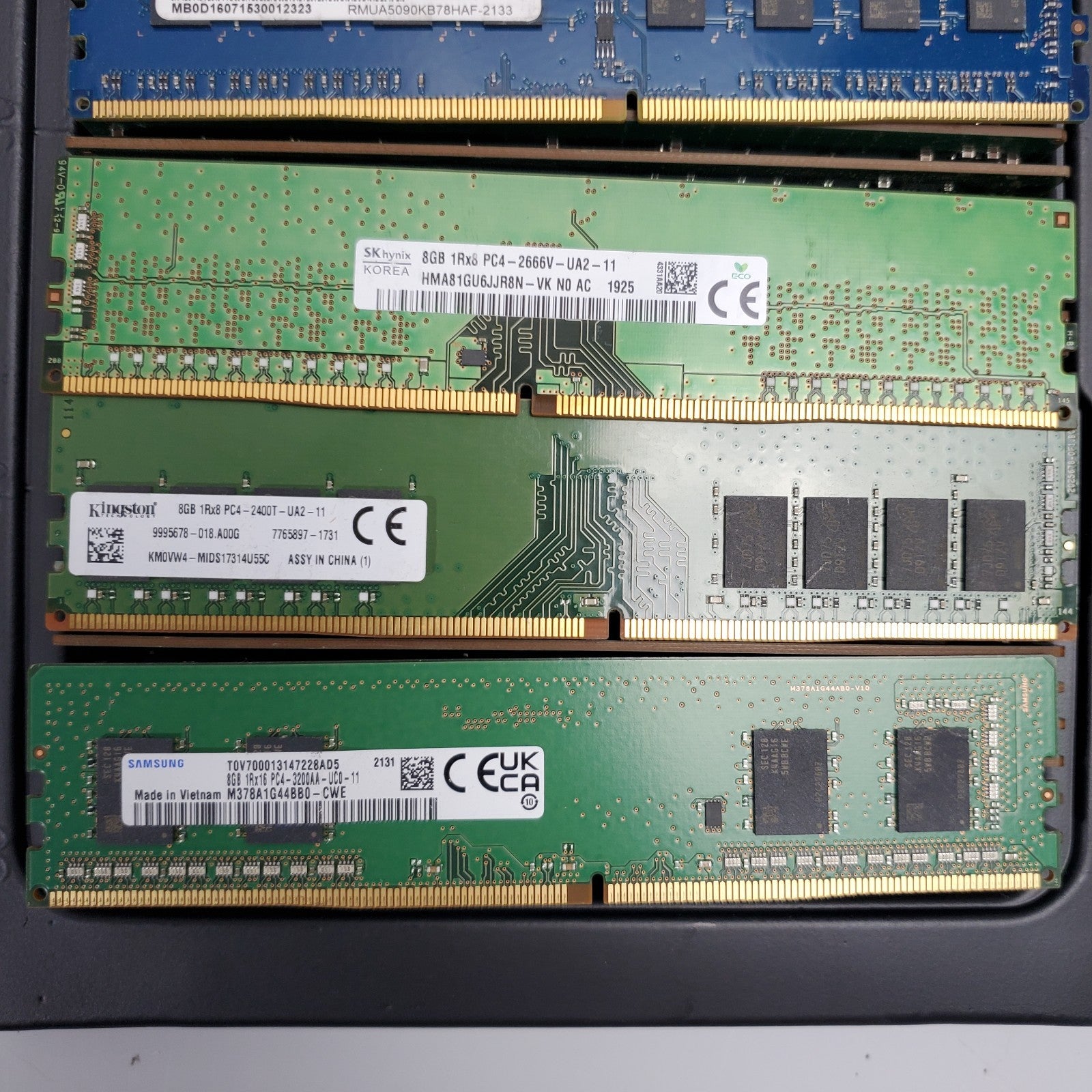 (Lot of 61) Mixed Major Brand/ Speeds 8GB Desktop RAM PC4 DDR4 Memory3