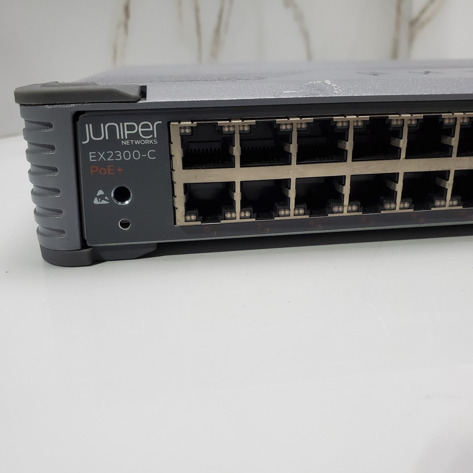 Juniper EX2300 12Port Gigabit PoE+ Managed Network Switch EX2300C12P2