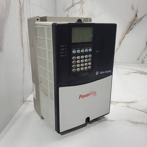 ALLEN BRADLEY 20AD014A0AYNANC0 POWERFLEX 70 10HP AC DRIVE0