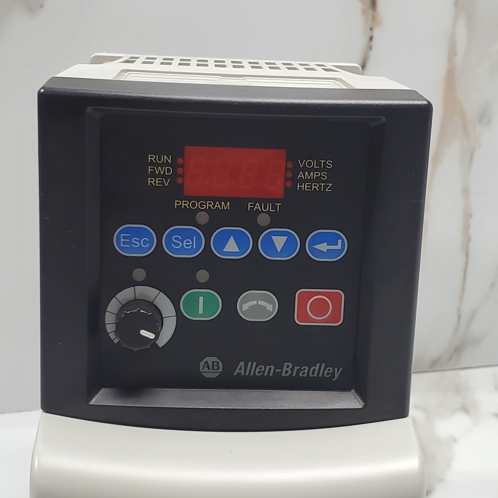 Allen Bradley 22BE4P2N104 Ser A AC Drive, Series A 3.0HP *For Parts*2