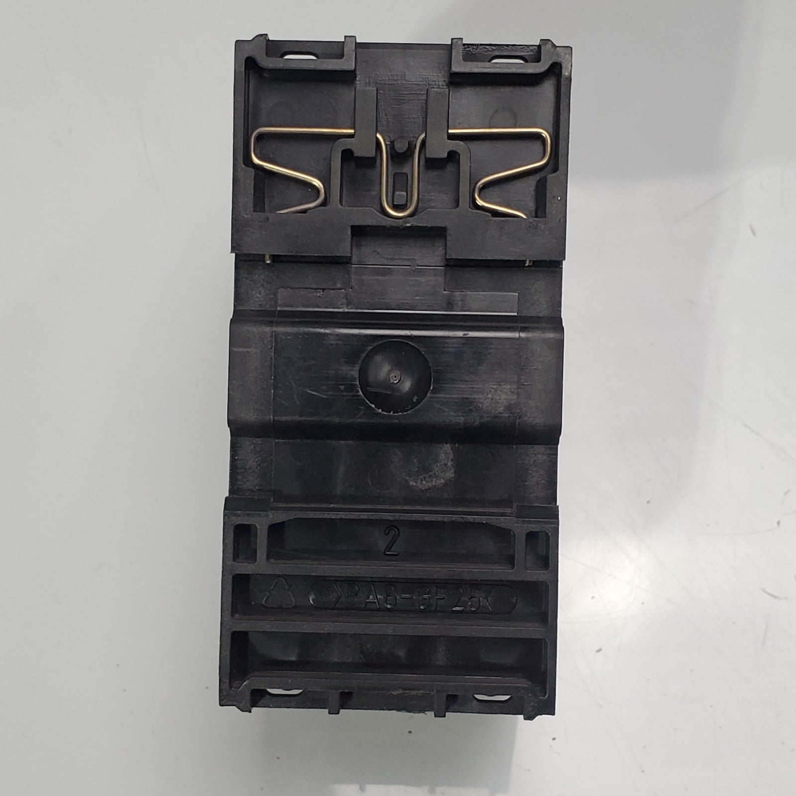 (Lot of 58) ALLEN BRADLEY 140MC2EB63 SERIES C CIRCUIT BREAKER3