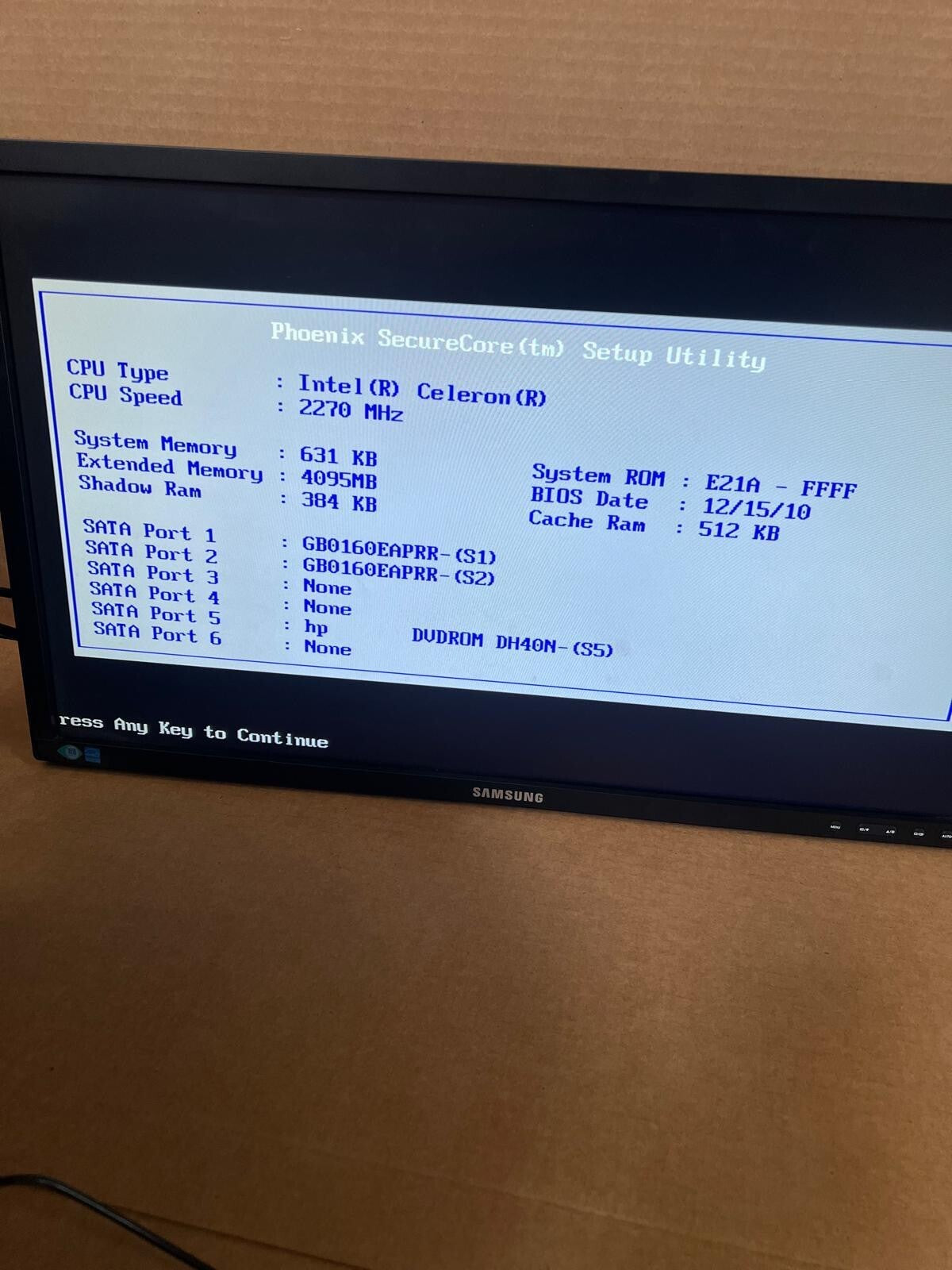 7989786