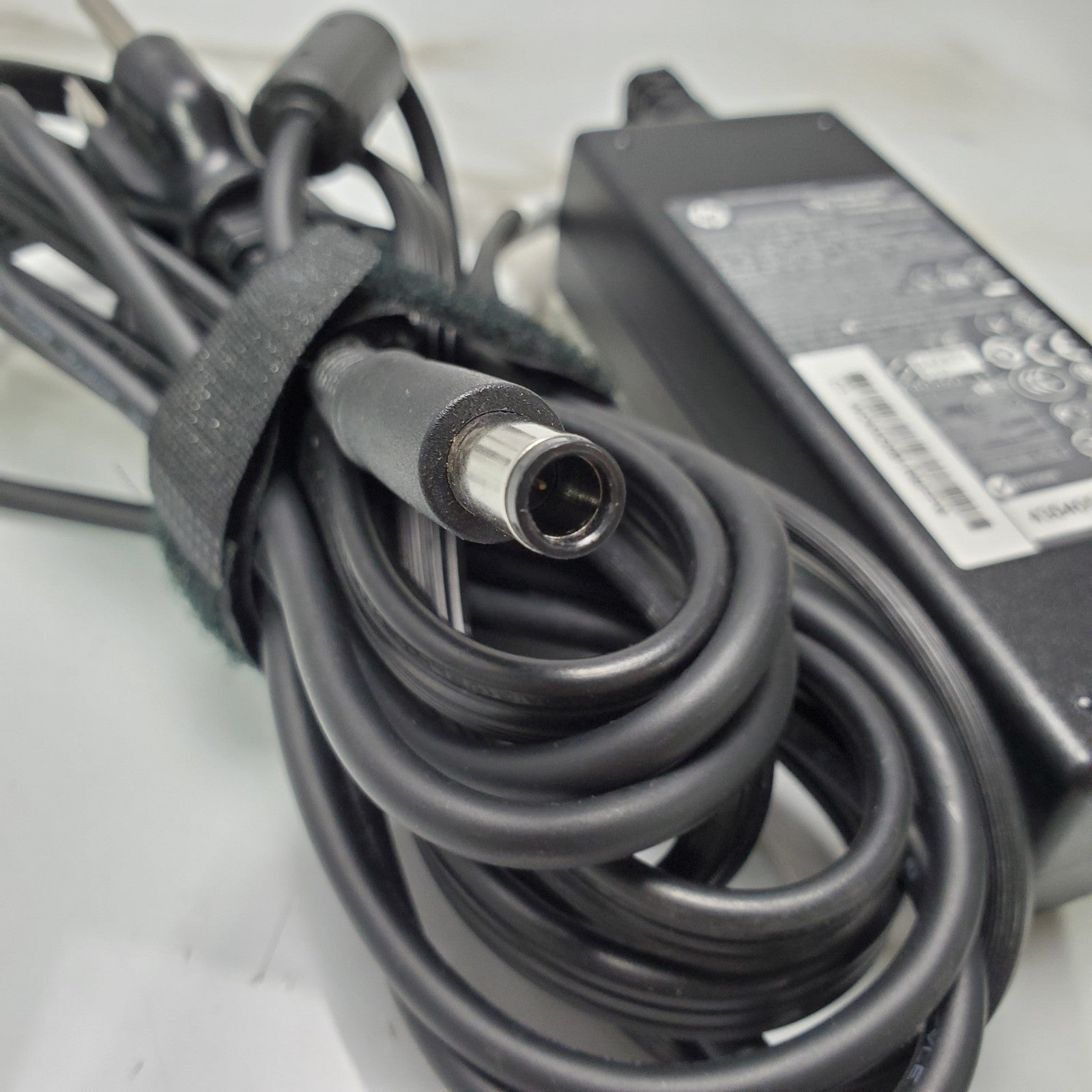 (lot of 800) Genuine 90w Charger AC Power Adapter Supply For Various HP Models1