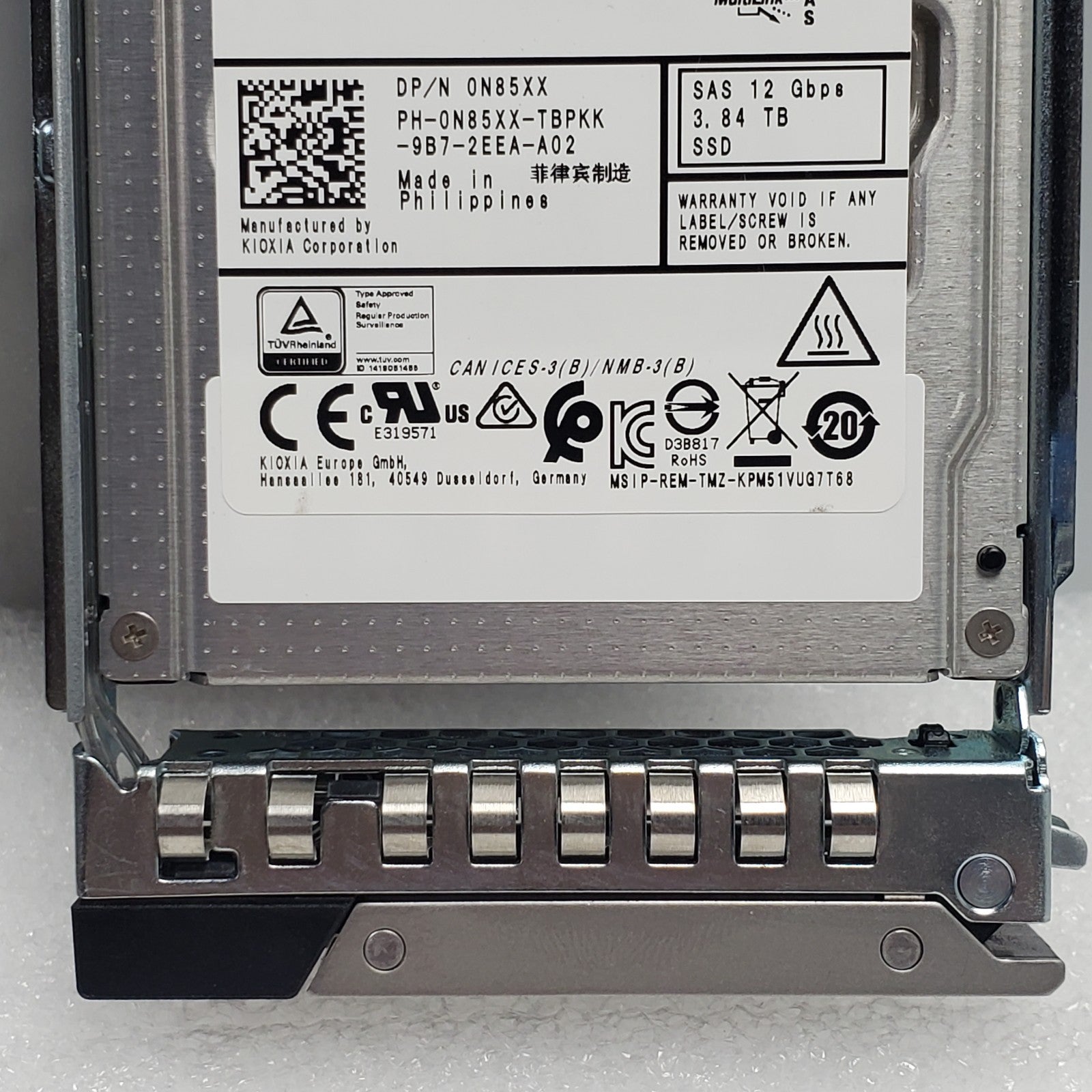 N85XX Dell 3.84TB SAS 12Gb/s Read Intensive 2.5in SSD 0N85XX KPM5XRUG3T84 W/Tray2
