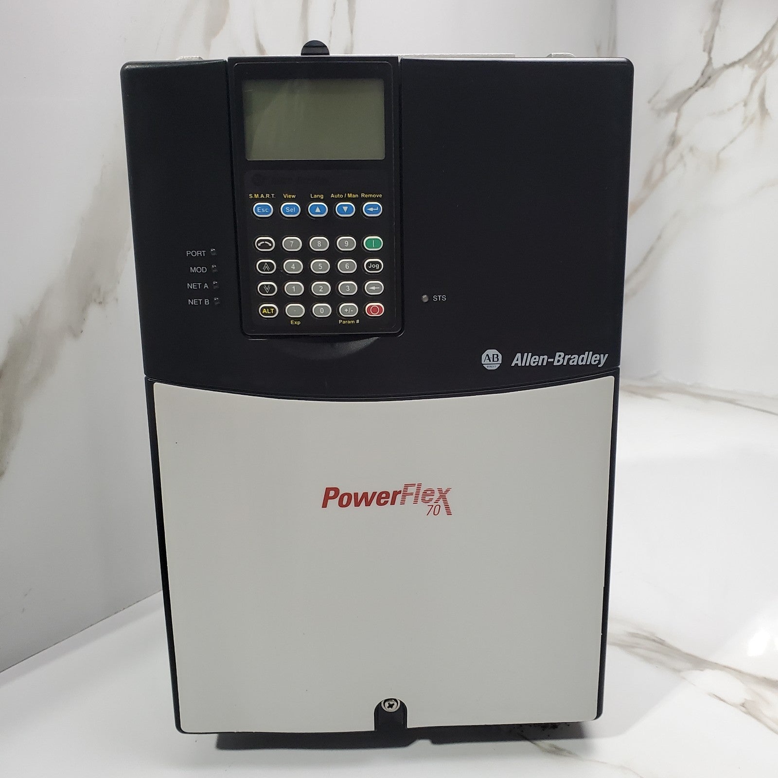 Allen‑Bradley PowerFlex 70 20AD040A3AYYAEC0 40 A 30 HP 480 V AC Drive Used1