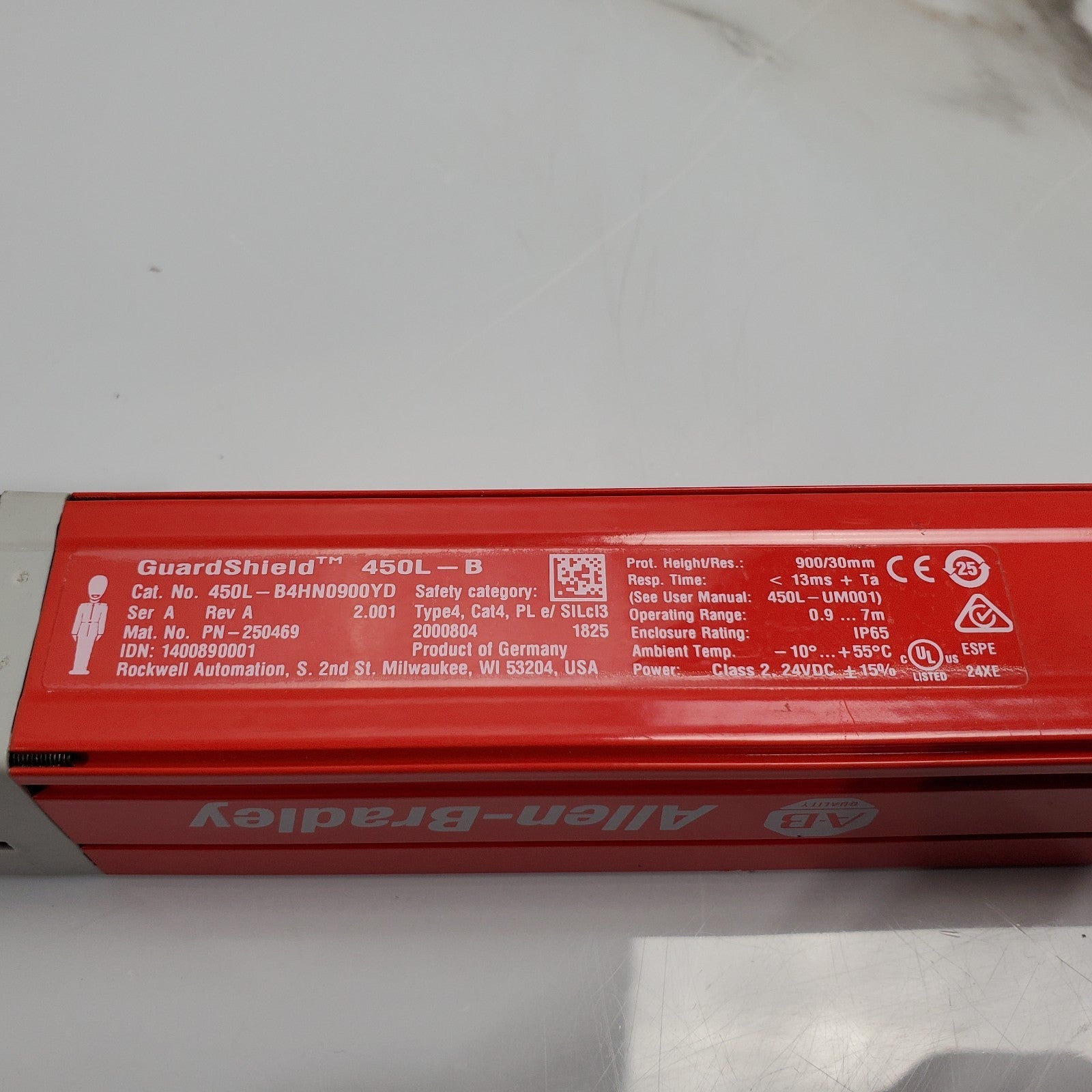 AllenBradley 450LB4H0900YD GuardShield Safety Light Curtain 900mm6