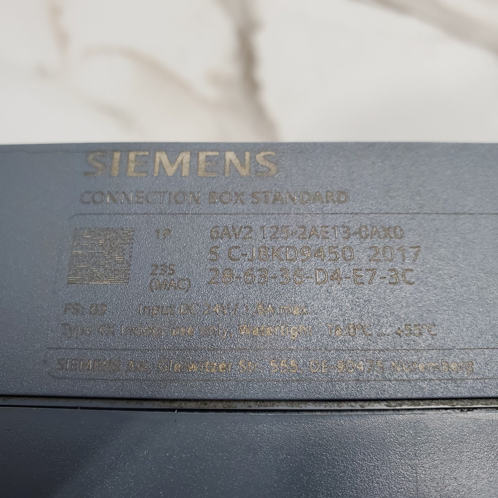 Siemens SIMATIC HMI KTP700F Mobile 6AV2125-2GB23-0AX0 + Connection Box 2AE1313