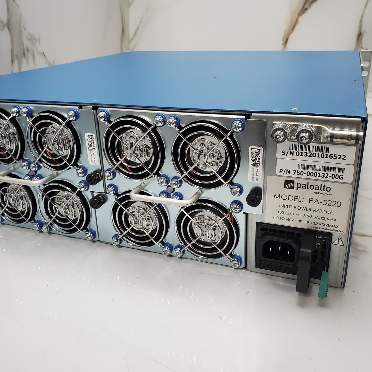 Palo Alto PA-5220 Next-Gen Firewall 24-Port 1/10/40GbE 3U Rack 2x PSU7