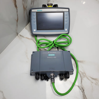 Siemens SIMATIC HMI KTP700F Mobile 6AV2125-2GB23-0AX0 + Connection Box 2AE130