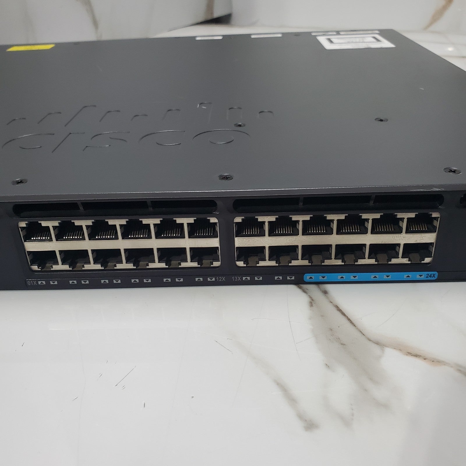 Cisco WSC36508X24PDS Catalyst 3650 Series 24Port Managed Switch2