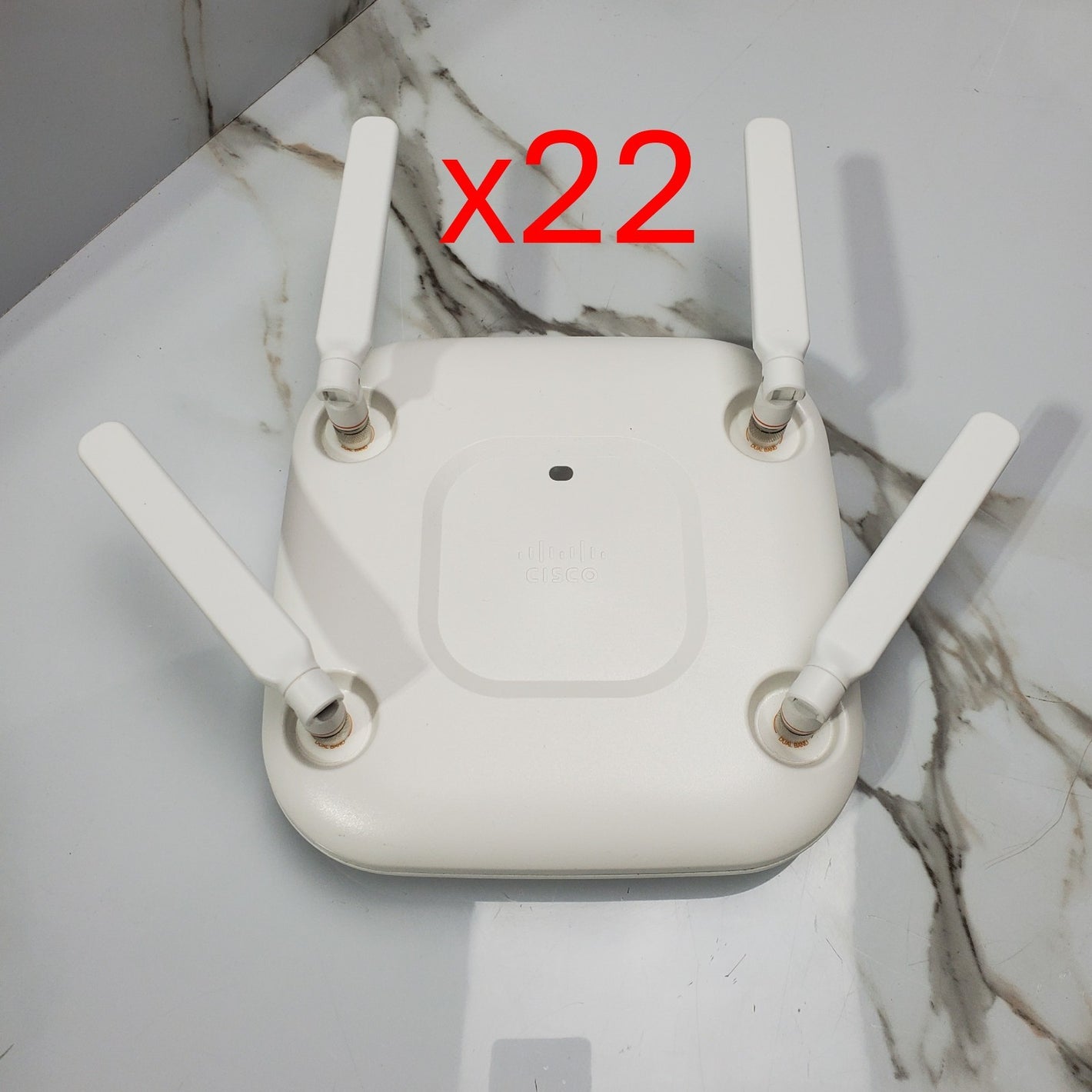 (Lot of 22) Cisco AIRCAP2702EAK9 Wireless AP w/ Antennas and RM0
