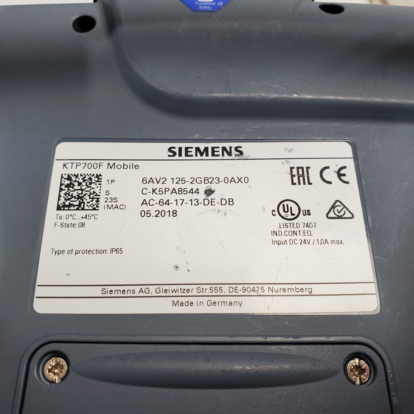 Siemens SIMATIC HMI KTP700F Mobile 6AV2125-2GB23-0AX0 + Connection Box 2AE139