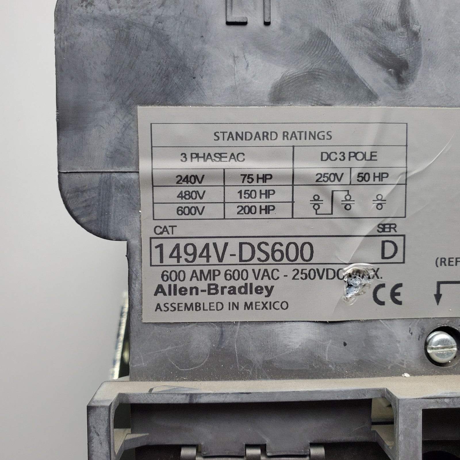 AllenBradley 1494VDS600 Ser D 600 A Disconnect + FS600 Block + 3 LPJ500SP1