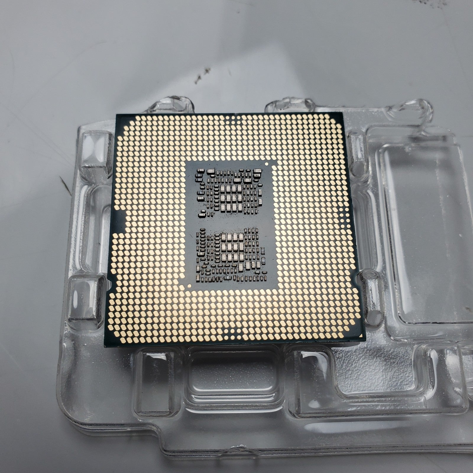 Intel Core i7 10th Gen i7-10700 SRH6Y 2.90GHz CPU Processor 10th Generation1