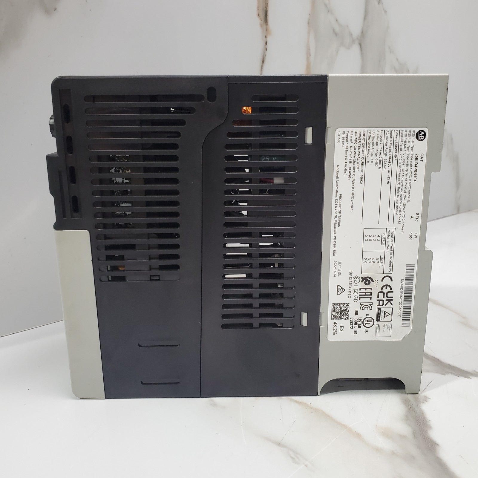 Allen Bradley 25BD4P0N104 /A Powerflex 525 1.5 Kw 2HP 3Ph2