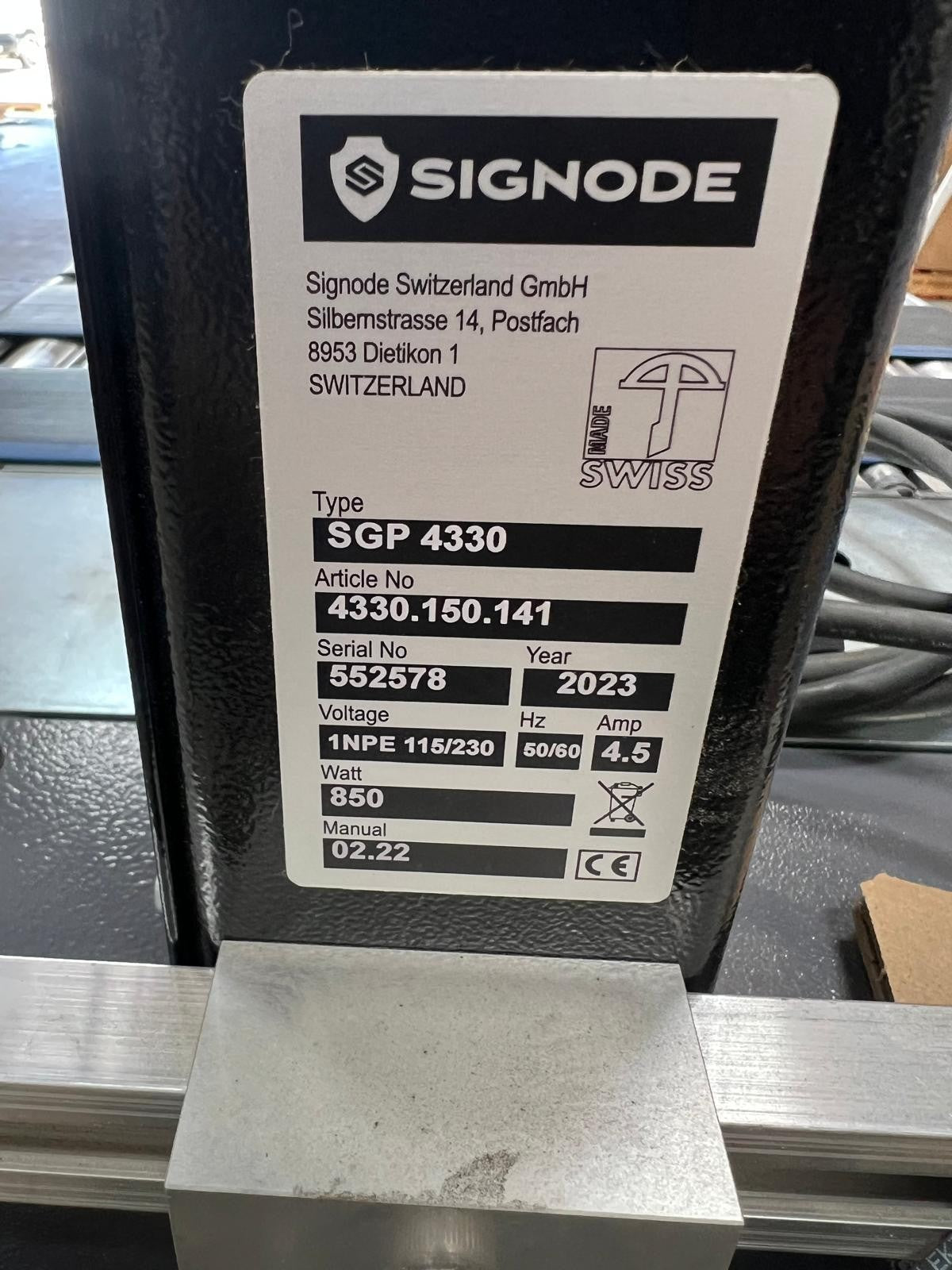 7989831