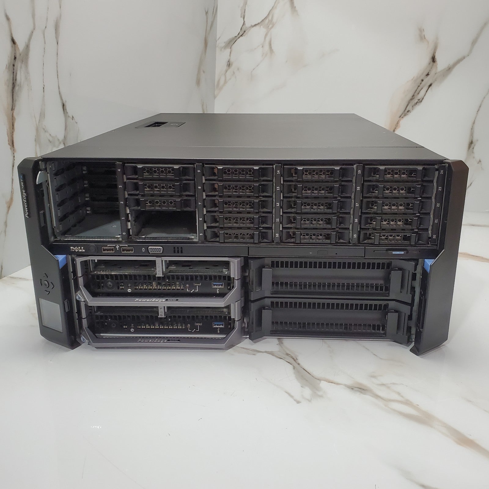Dell PowerEdge VRTX + 2x PowerEdge M640 Blade Server No Ram/HDD *Read Desc*1