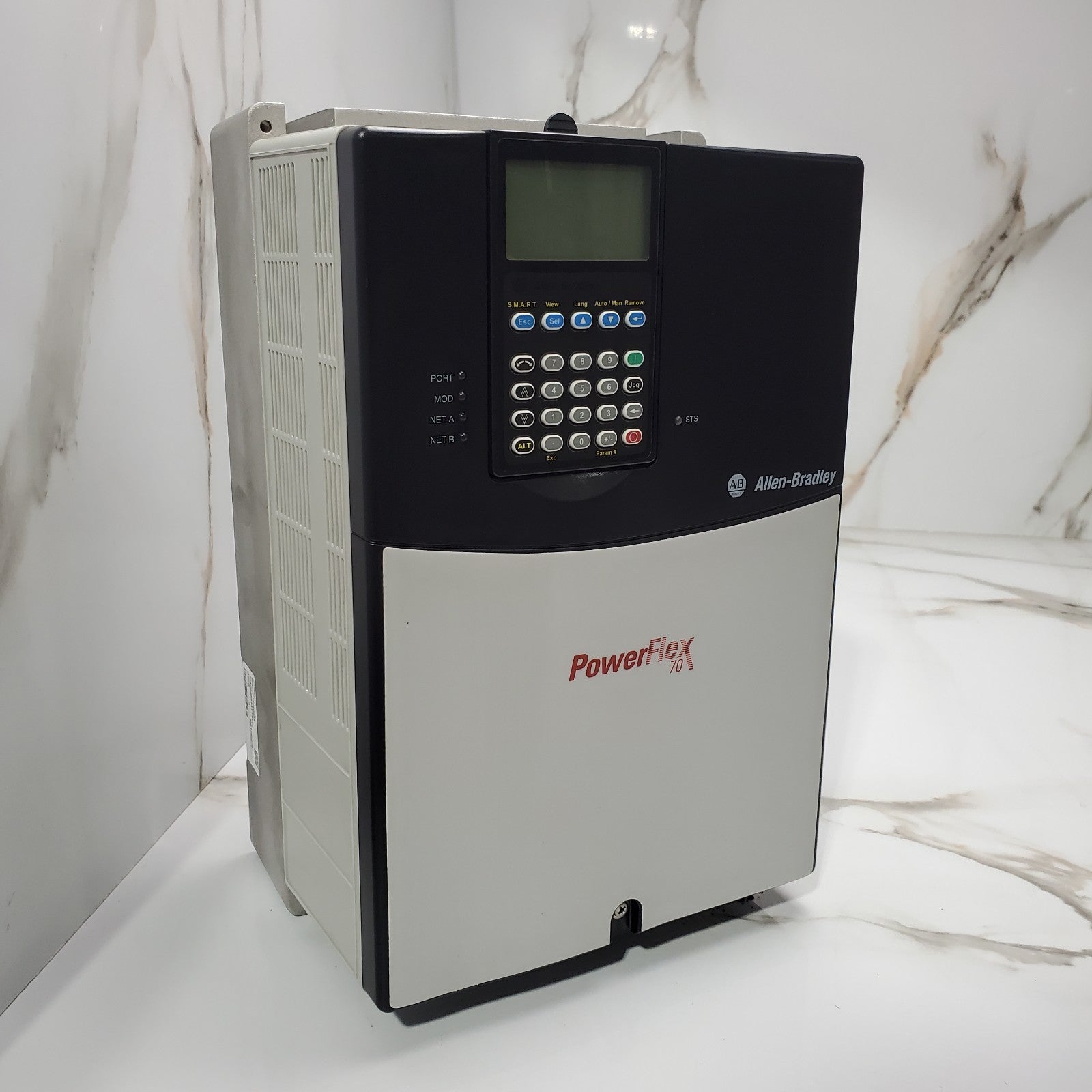 Allen‑Bradley PowerFlex 70 20AD040A3AYYAEC0 40 A 30 HP 480 V AC Drive Used0