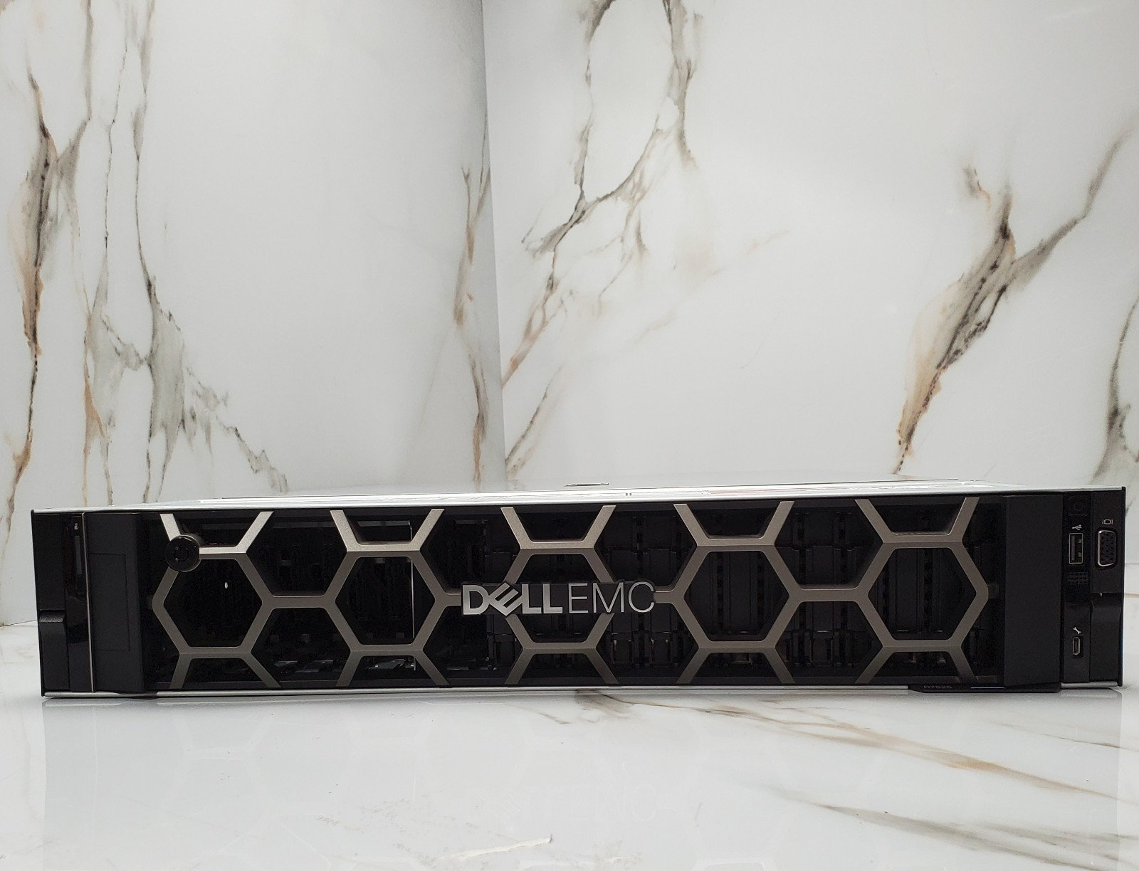 Dell EMC PowerEdge R7525 Dual AMD EPYC 7262 2.5" 24Bay Server *No RAM/Drives*2