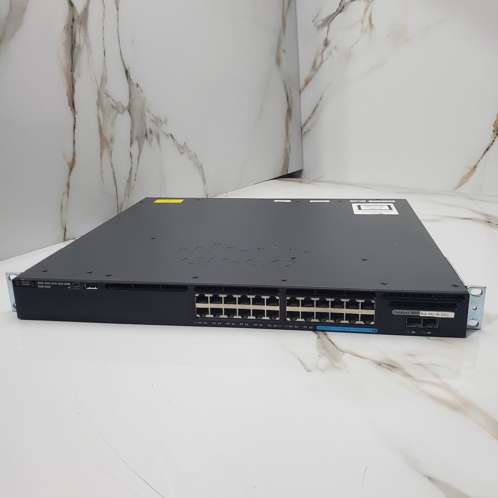 Cisco WSC36508X24PDS Catalyst 3650 Series 24Port Managed Switch0