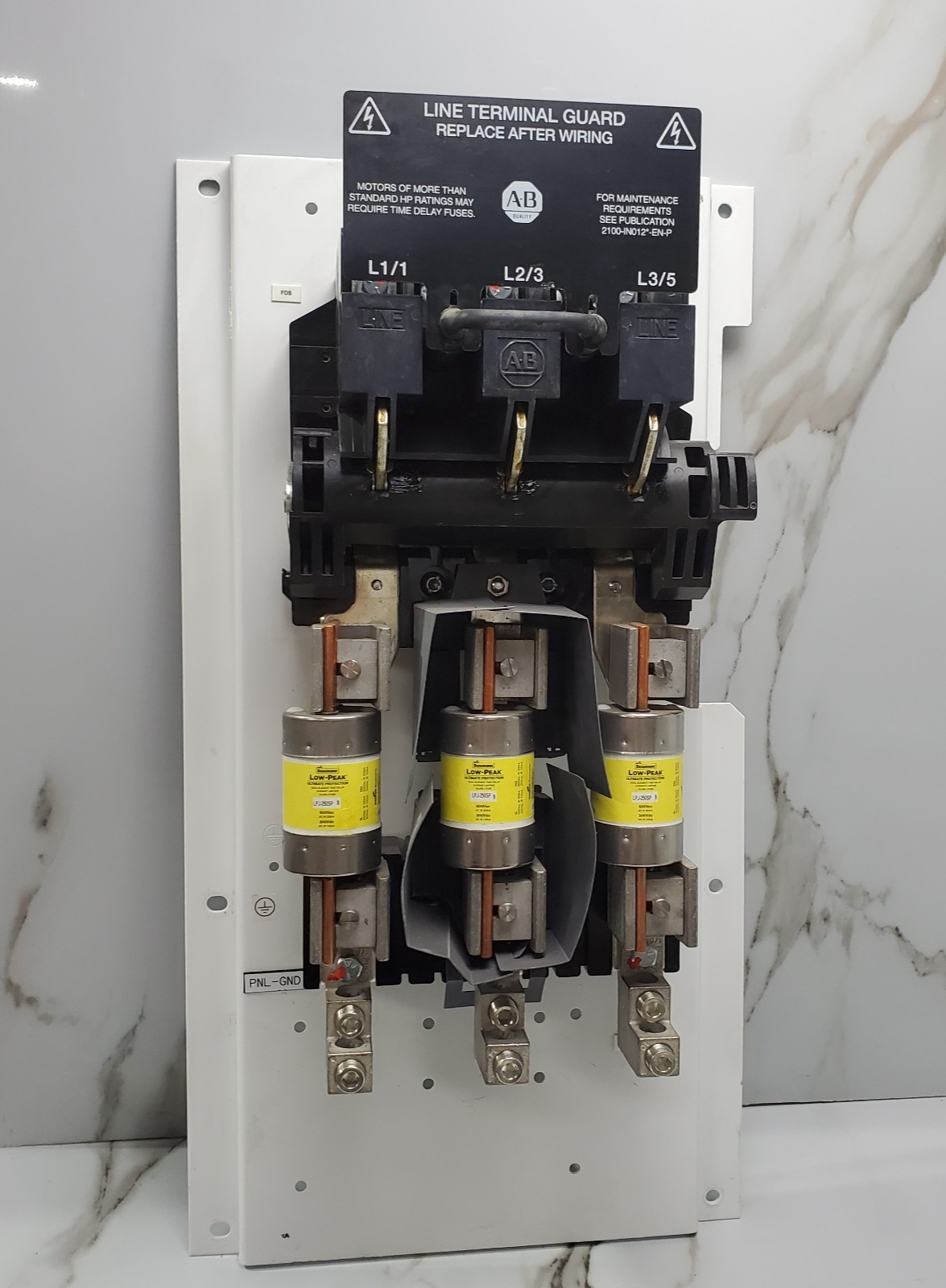 ALLEN BRADLEY DISCONNECT 1494F-D400/D | W/1494F-FS400 & 3x LPJ-250SP0