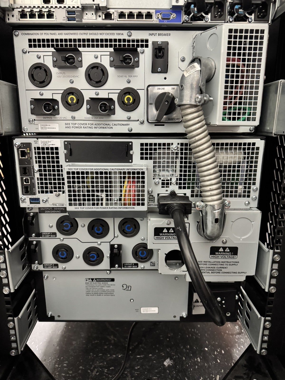 APC SmartUPS SRT 10kVA SRT10KRMXLT SRT10KRMTF + SRT192RMBP2 NEW BATTERY 1/20261