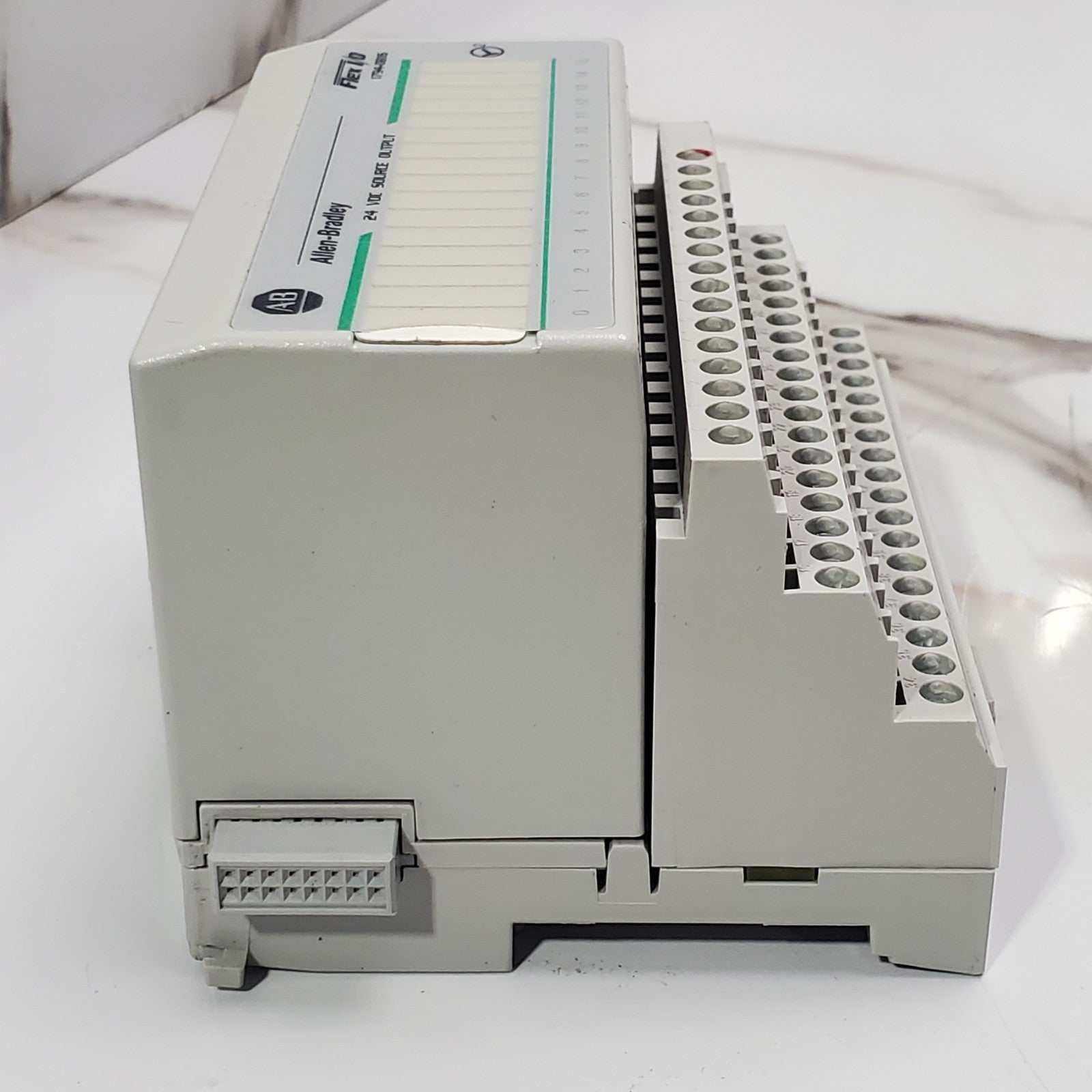 (Lot of 34) Allen Bradley Flex I/O DC Output module 1794OB165