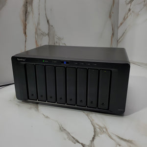 SYNOLOGY DISK STATION DS1815+ 8Bay NAS 8x 4TB WD Gold *READ*0